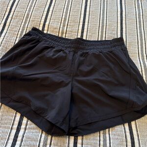 Lululemon track that shorts 5”